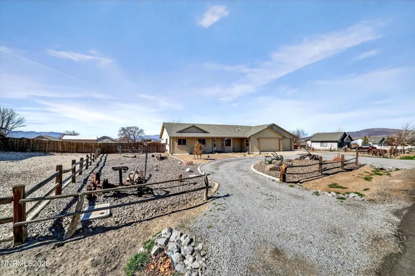 141 Country Ranch, Fernley, Nevada 89408, 3 Bedrooms Bedrooms, ,2 BathroomsBathrooms,Residential,Residential,Country Ranch,260002124