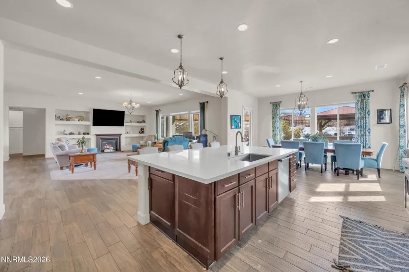 11880 Paradise Hills, Sparks, Nevada 89441, 4 Bedrooms Bedrooms, ,3 BathroomsBathrooms,Residential,Residential,Paradise Hills,260002125