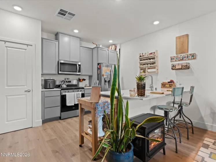 4233 Fawnridge, Reno, Nevada 89503, 3 Bedrooms Bedrooms, ,3 BathroomsBathrooms,Residential,Residential,Fawnridge,260002126