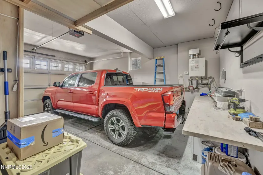 11010 Colton, Reno, Nevada 89521, 3 Bedrooms Bedrooms, ,3 BathroomsBathrooms,Residential,Residential,Colton,260002129