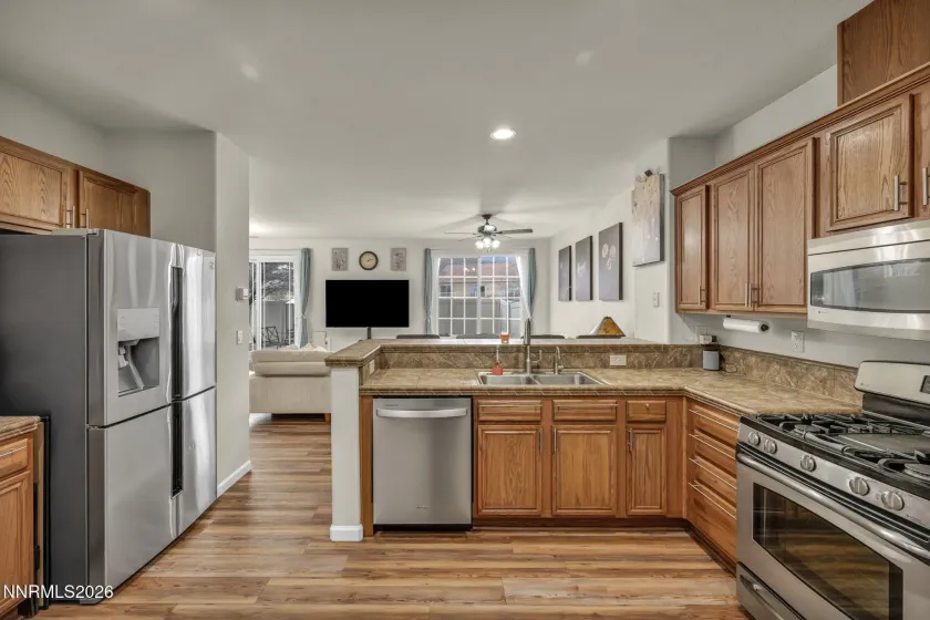 11010 Colton, Reno, Nevada 89521, 3 Bedrooms Bedrooms, ,3 BathroomsBathrooms,Residential,Residential,Colton,260002129