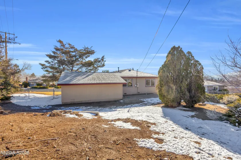 2295 Ellendale, Reno, Nevada 89503, 3 Bedrooms Bedrooms, ,2 BathroomsBathrooms,Residential,Residential,Ellendale,260002128