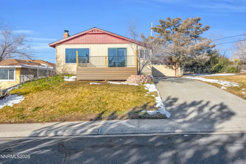 2295 Ellendale, Reno, Nevada 89503, 3 Bedrooms Bedrooms, ,2 BathroomsBathrooms,Residential,Residential,Ellendale,260002128