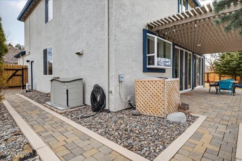 1091 Crown View, Reno, Nevada 89523, 3 Bedrooms Bedrooms, ,3 BathroomsBathrooms,Residential,Residential,Crown View,260002132