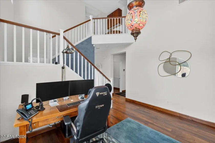 1091 Crown View, Reno, Nevada 89523, 3 Bedrooms Bedrooms, ,3 BathroomsBathrooms,Residential,Residential,Crown View,260002132