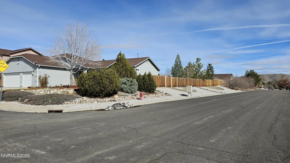 3933 Border, Reno, Nevada 89508, 3 Bedrooms Bedrooms, ,2 BathroomsBathrooms,Residential,Residential,Border,260002133