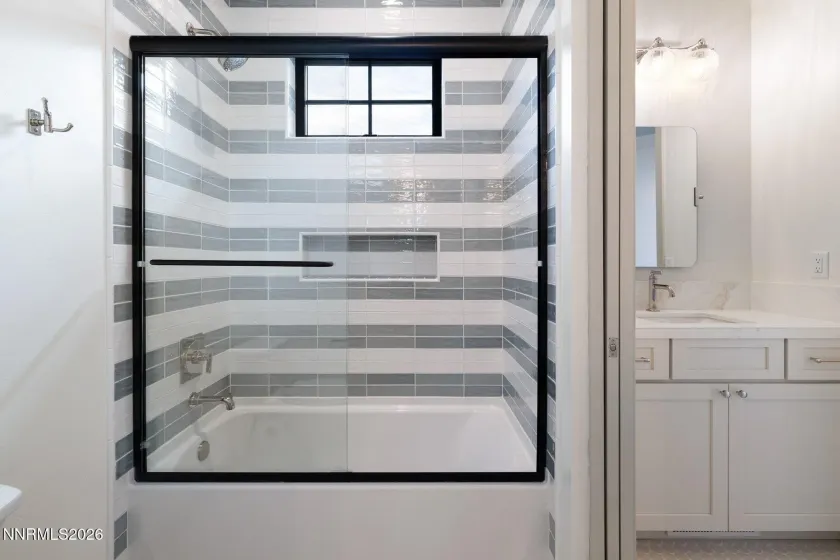 5885 Winding Ridge, Reno, Nevada 89511, 5 Bedrooms Bedrooms, ,5 BathroomsBathrooms,Residential,Residential,Winding Ridge,260002135