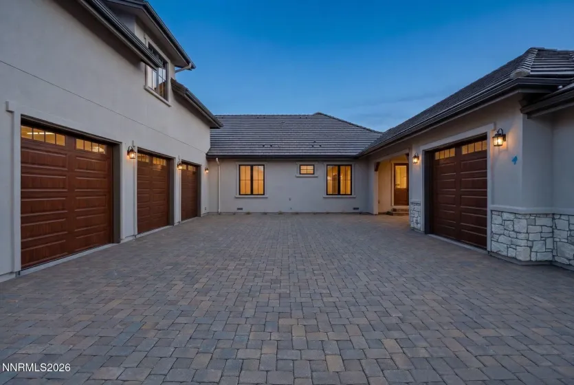 5885 Winding Ridge, Reno, Nevada 89511, 5 Bedrooms Bedrooms, ,5 BathroomsBathrooms,Residential,Residential,Winding Ridge,260002135