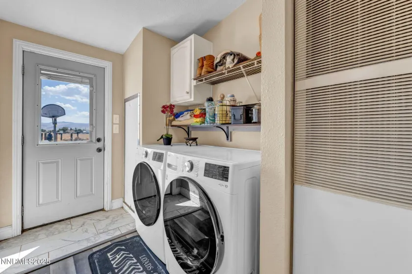 9185 Navajo, Stagecoach, Nevada 89429, 4 Bedrooms Bedrooms, ,2 BathroomsBathrooms,Residential,Residential,Navajo,250053760