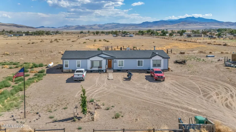 9185 Navajo, Stagecoach, Nevada 89429, 4 Bedrooms Bedrooms, ,2 BathroomsBathrooms,Residential,Residential,Navajo,250053760