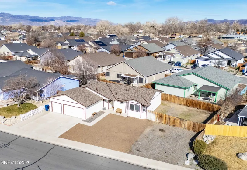 476 Jennys, Fernley, Nevada 89408, 3 Bedrooms Bedrooms, ,2 BathroomsBathrooms,Residential,Residential,Jennys,260002138