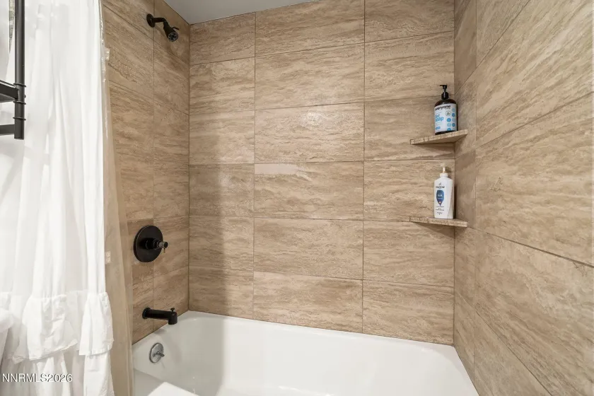 144 Village, Incline Village, Nevada 89451, 3 Bedrooms Bedrooms, ,3 BathroomsBathrooms,Residential,Residential,Village,260002139