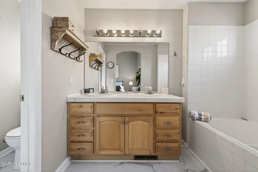 1442 Marion Russell, Gardnerville, Nevada 89410, 3 Bedrooms Bedrooms, ,2 BathroomsBathrooms,Residential,Residential,Marion Russell,260002147