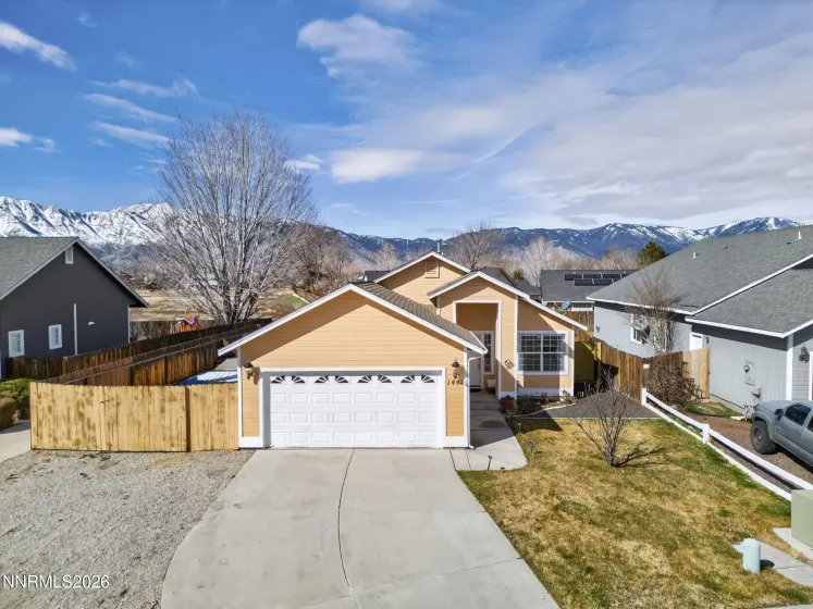 1442 Marion Russell, Gardnerville, Nevada 89410, 3 Bedrooms Bedrooms, ,2 BathroomsBathrooms,Residential,Residential,Marion Russell,260002147