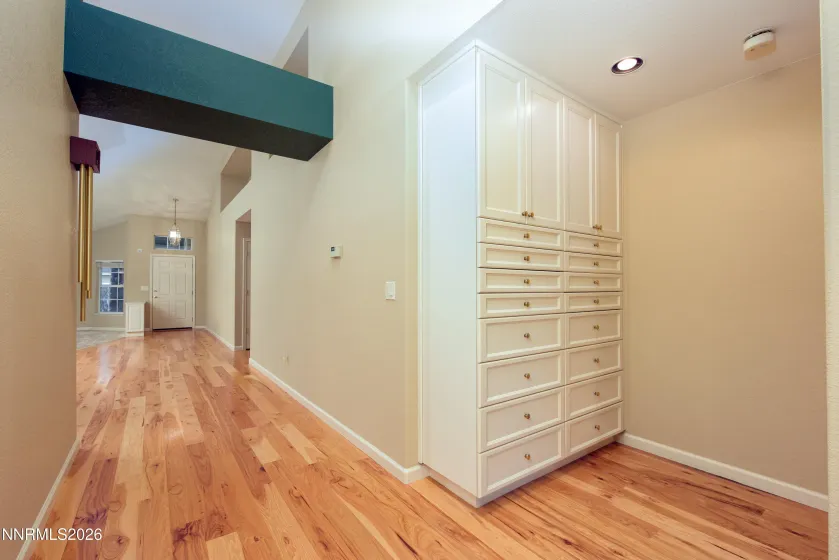 6136 Wycliffe, Reno, Nevada 89519, 3 Bedrooms Bedrooms, ,2 BathroomsBathrooms,Residential,Residential,Wycliffe,260002148