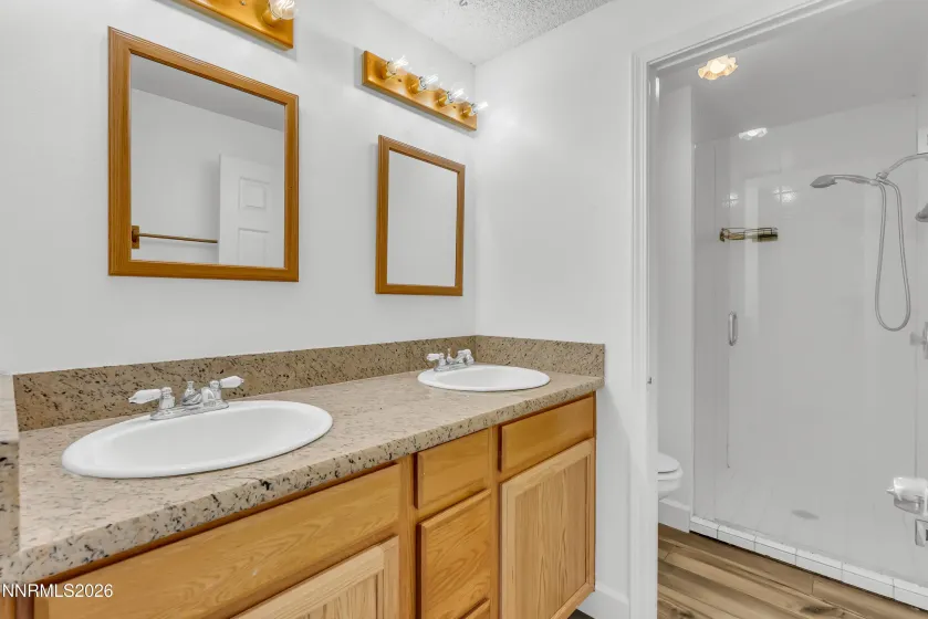 1045 Hartford, Reno, Nevada 89503, 3 Bedrooms Bedrooms, ,3 BathroomsBathrooms,Residential,Residential,Hartford,260002156