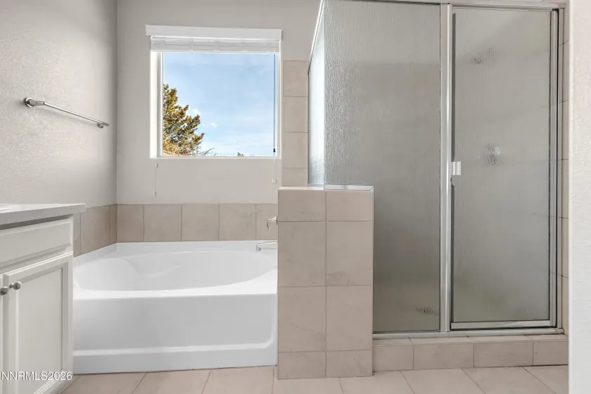 6046 Barrett, Sparks, Nevada 89436, 3 Bedrooms Bedrooms, ,3 BathroomsBathrooms,Residential,Residential,Barrett,260002158