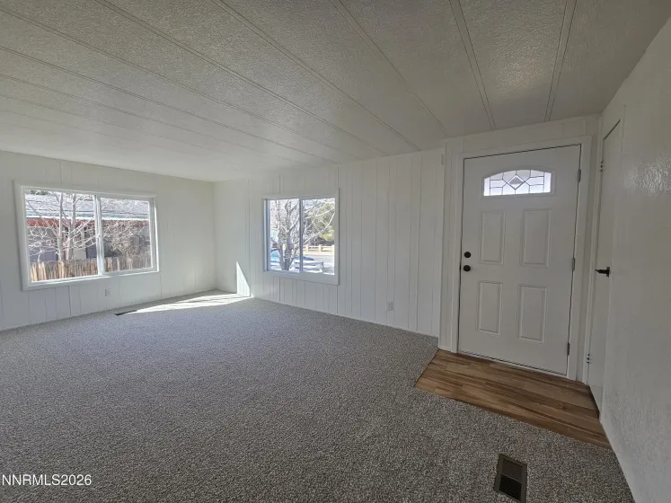 929 Loyola, Carson City, Nevada 89705, 3 Bedrooms Bedrooms, ,2 BathroomsBathrooms,Residential,Residential,Loyola,260002161