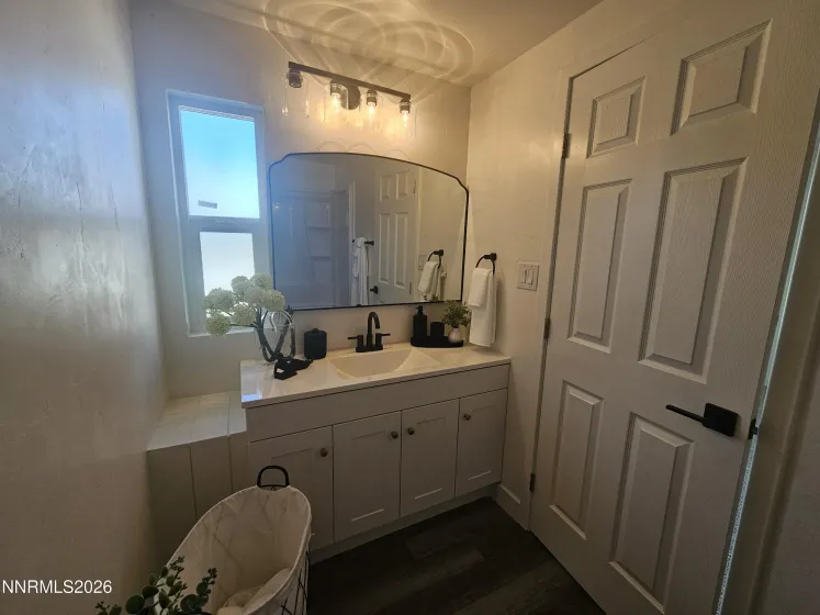 929 Loyola, Carson City, Nevada 89705, 3 Bedrooms Bedrooms, ,2 BathroomsBathrooms,Residential,Residential,Loyola,260002161