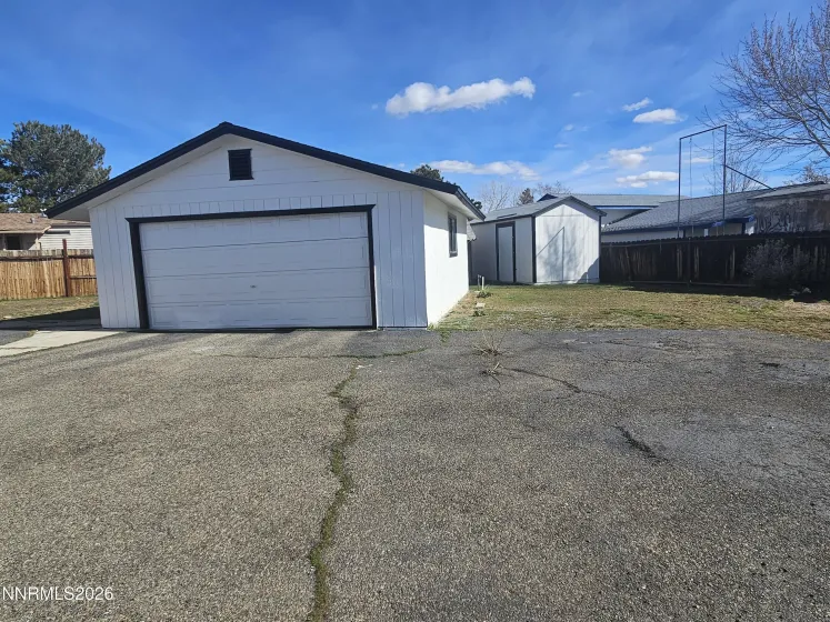 929 Loyola, Carson City, Nevada 89705, 3 Bedrooms Bedrooms, ,2 BathroomsBathrooms,Residential,Residential,Loyola,260002161