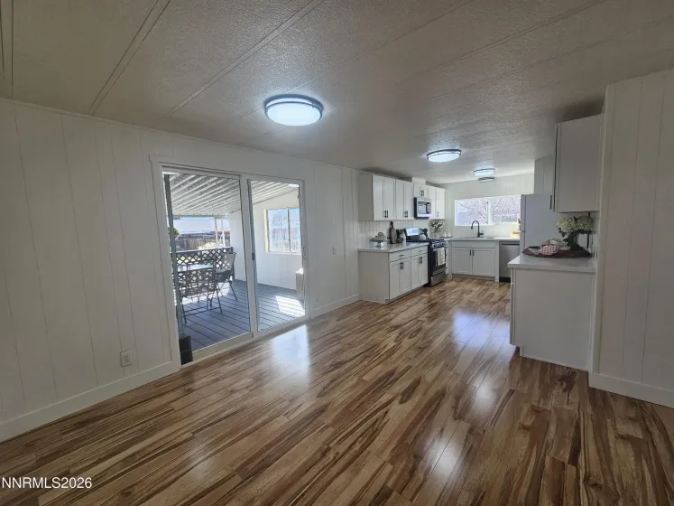 929 Loyola, Carson City, Nevada 89705, 3 Bedrooms Bedrooms, ,2 BathroomsBathrooms,Residential,Residential,Loyola,260002161