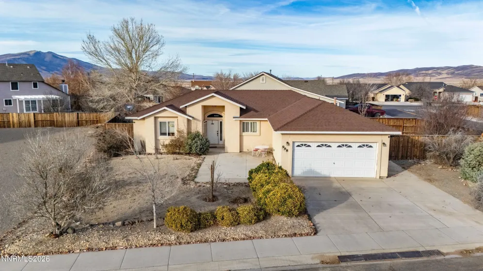 998 Julia, Fernley, Nevada 89408, 3 Bedrooms Bedrooms, ,2 BathroomsBathrooms,Residential,Residential,Julia,260002168