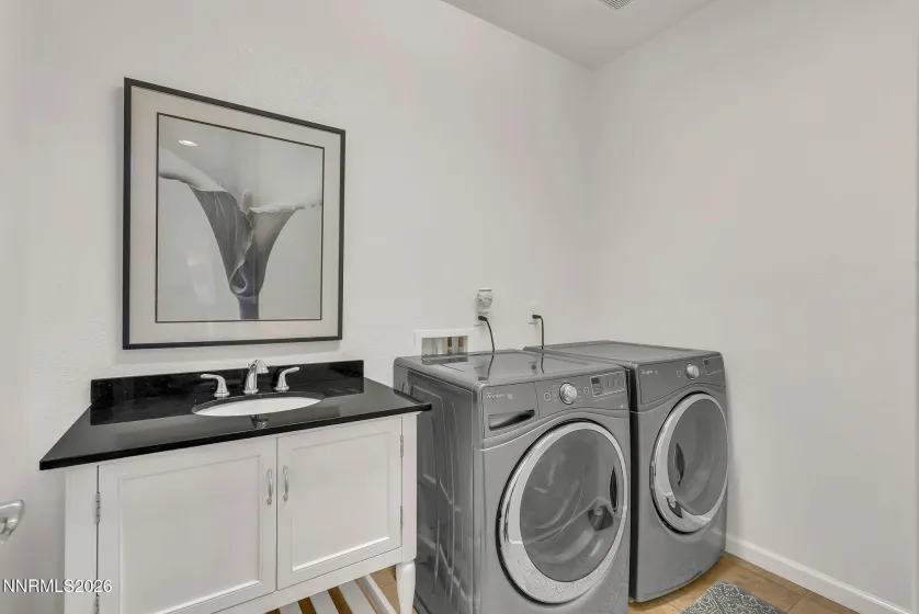 2730 Foxhunter, Reno, Nevada 89521, 3 Bedrooms Bedrooms, ,3 BathroomsBathrooms,Residential,Residential,Foxhunter,260002169