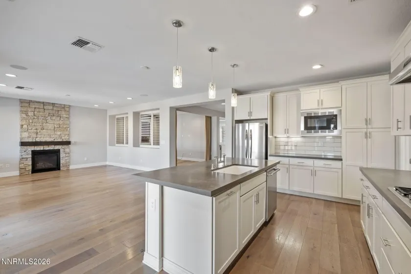 9785 Hafflinger, Reno, Nevada 89521, 2 Bedrooms Bedrooms, ,2 BathroomsBathrooms,Residential,Residential,Hafflinger,260002174