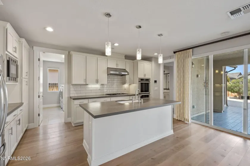 9785 Hafflinger, Reno, Nevada 89521, 2 Bedrooms Bedrooms, ,2 BathroomsBathrooms,Residential,Residential,Hafflinger,260002174