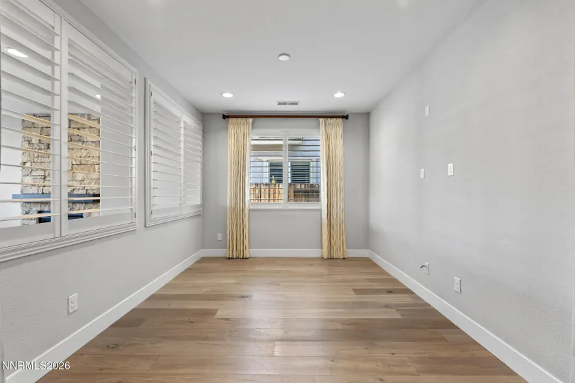 9785 Hafflinger, Reno, Nevada 89521, 2 Bedrooms Bedrooms, ,2 BathroomsBathrooms,Residential,Residential,Hafflinger,260002174