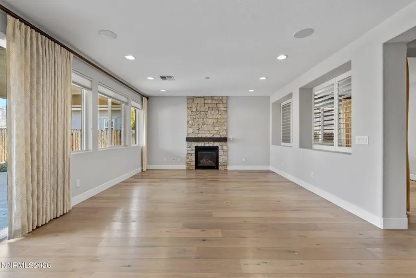 9785 Hafflinger, Reno, Nevada 89521, 2 Bedrooms Bedrooms, ,2 BathroomsBathrooms,Residential,Residential,Hafflinger,260002174