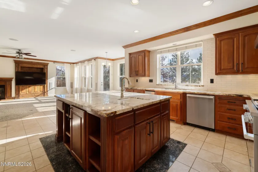 2983 Roundrock, Reno, Nevada 89511, 5 Bedrooms Bedrooms, ,5 BathroomsBathrooms,Residential,Residential,Roundrock,260002181