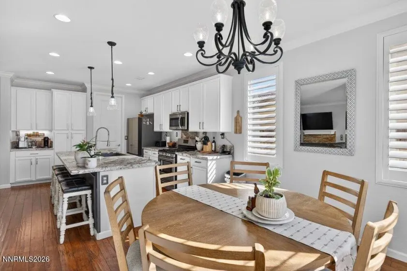 1473 Hogadon, Reno, Nevada 89523, 3 Bedrooms Bedrooms, ,2 BathroomsBathrooms,Residential,Residential,Hogadon,260002184