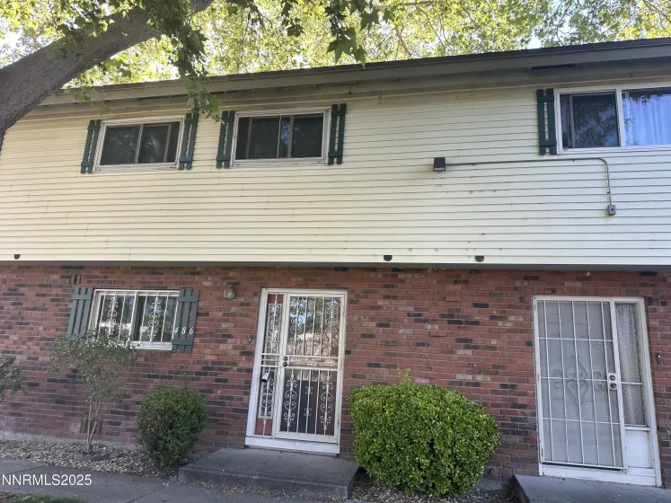 486 Smithridge, Reno, Nevada 89502, 2 Bedrooms Bedrooms, ,2 BathroomsBathrooms,Residential,Residential,Smithridge,250052502
