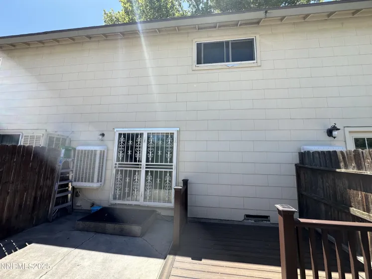 486 Smithridge, Reno, Nevada 89502, 2 Bedrooms Bedrooms, ,2 BathroomsBathrooms,Residential,Residential,Smithridge,250052502