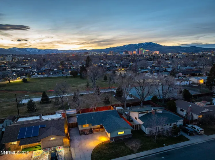 825 Cordone, Reno, Nevada 89502, 3 Bedrooms Bedrooms, ,2 BathroomsBathrooms,Residential,Residential,Cordone,260002186