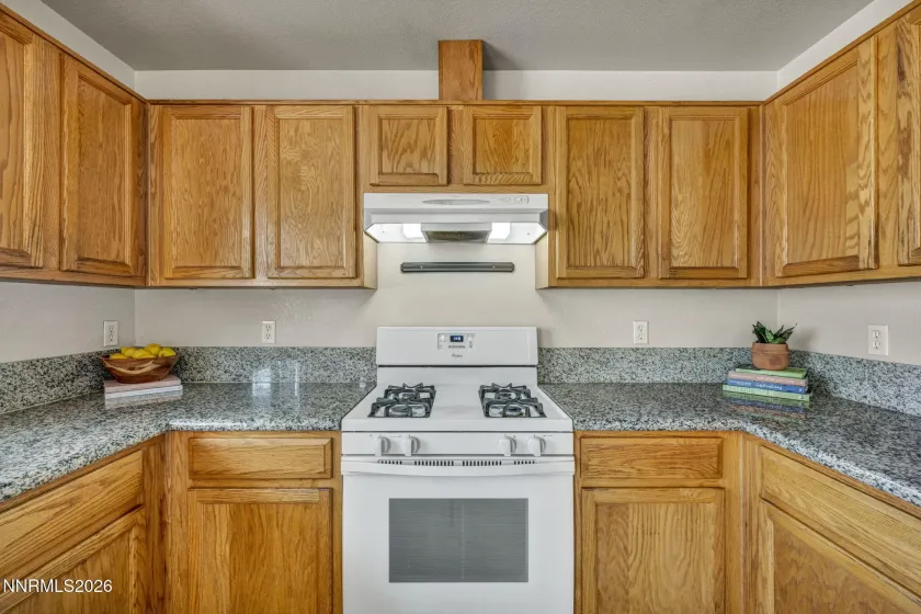 802 Tonka, Carson City, Nevada 89701, 3 Bedrooms Bedrooms, ,2 BathroomsBathrooms,Residential,Residential,Tonka,260002187