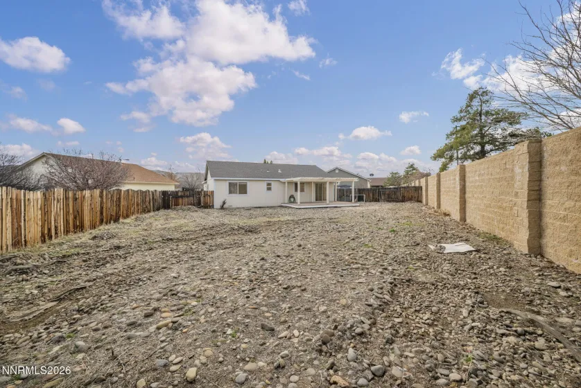 802 Tonka, Carson City, Nevada 89701, 3 Bedrooms Bedrooms, ,2 BathroomsBathrooms,Residential,Residential,Tonka,260002187