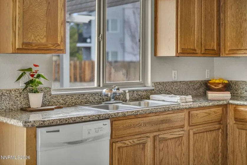 802 Tonka, Carson City, Nevada 89701, 3 Bedrooms Bedrooms, ,2 BathroomsBathrooms,Residential,Residential,Tonka,260002187