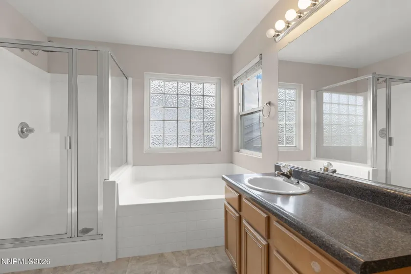 2854 Cintoia, Sparks, Nevada 89434, 4 Bedrooms Bedrooms, ,3 BathroomsBathrooms,Residential,Residential,Cintoia,260002188