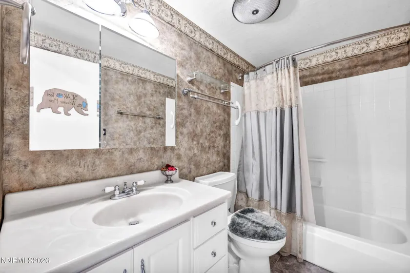 807 Alder, Incline Village, Nevada 89451, 2 Bedrooms Bedrooms, ,2 BathroomsBathrooms,Residential,Residential,Alder,260002189