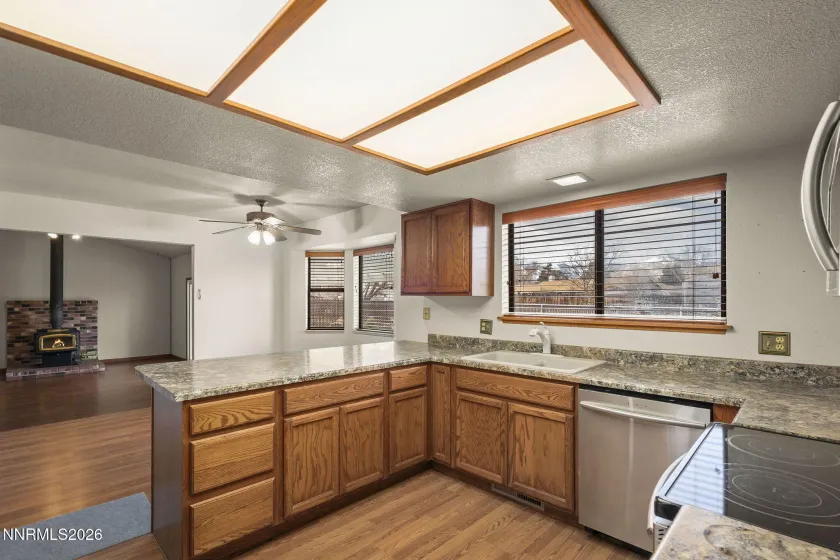 2984 Pinebrook, Carson City, Nevada 89701, 3 Bedrooms Bedrooms, ,3 BathroomsBathrooms,Residential,Residential,Pinebrook,260002191