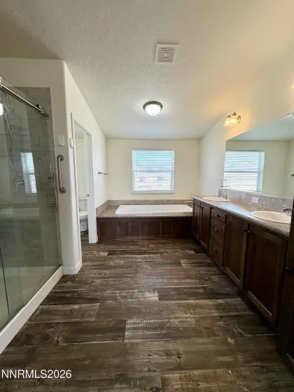 1415 Van Diest, Winnemucca, Nevada 89445, 4 Bedrooms Bedrooms, ,2 BathroomsBathrooms,Residential,Residential,Van Diest,260002194