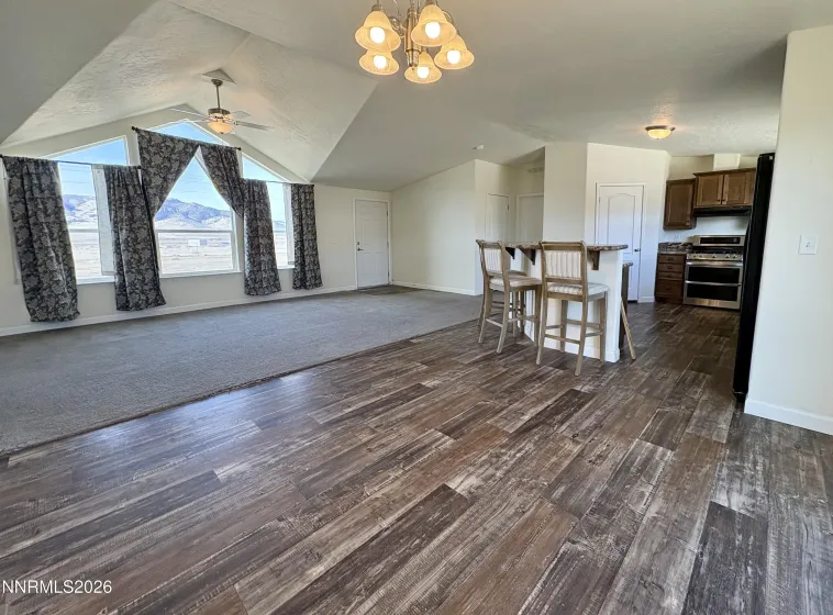 1415 Van Diest, Winnemucca, Nevada 89445, 4 Bedrooms Bedrooms, ,2 BathroomsBathrooms,Residential,Residential,Van Diest,260002194