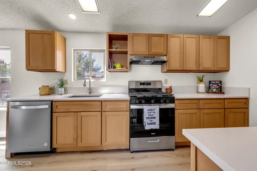 5136 Sun Valley, Sun Valley, Nevada 89433, 3 Bedrooms Bedrooms, ,2 BathroomsBathrooms,Residential,Residential,Sun Valley,260002195