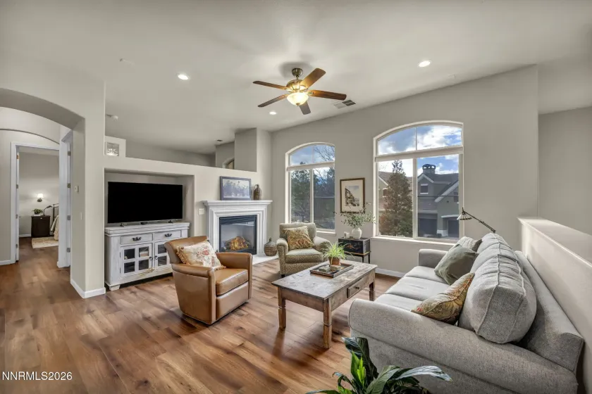 9900 Wilbur May, Reno, Nevada 89521, 3 Bedrooms Bedrooms, ,2 BathroomsBathrooms,Residential,Residential,Wilbur May,260002199