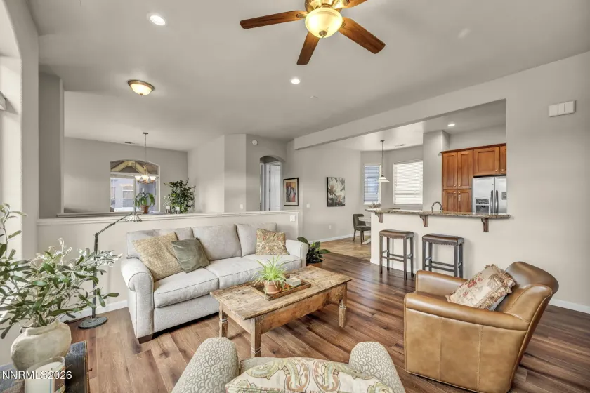 9900 Wilbur May, Reno, Nevada 89521, 3 Bedrooms Bedrooms, ,2 BathroomsBathrooms,Residential,Residential,Wilbur May,260002199