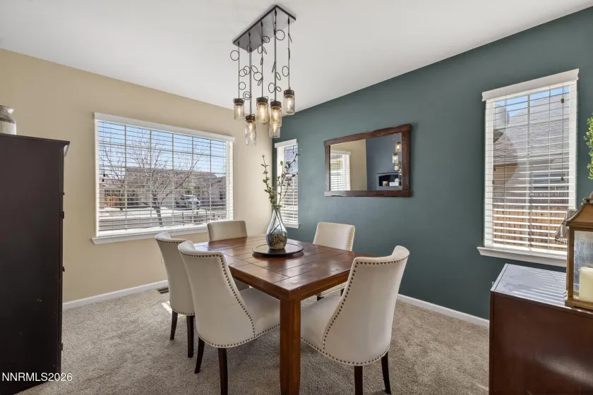 1516 Lasso, Gardnerville, Nevada 89410, 5 Bedrooms Bedrooms, ,4 BathroomsBathrooms,Residential,Residential,Lasso,260002200