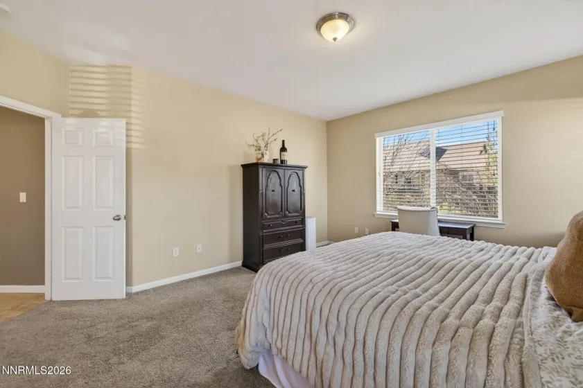 1516 Lasso, Gardnerville, Nevada 89410, 5 Bedrooms Bedrooms, ,4 BathroomsBathrooms,Residential,Residential,Lasso,260002200