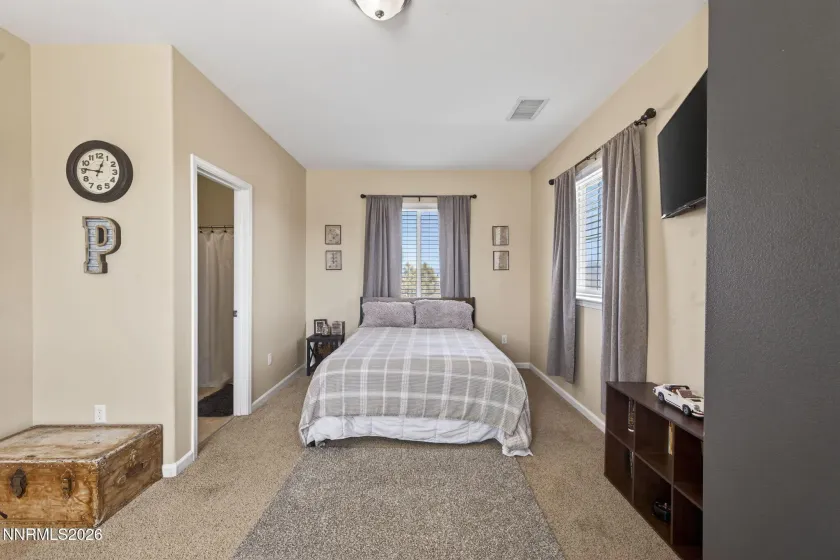 1516 Lasso, Gardnerville, Nevada 89410, 5 Bedrooms Bedrooms, ,4 BathroomsBathrooms,Residential,Residential,Lasso,260002200